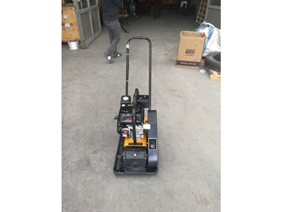 Döküm Tablalı Kompaktör (Benzin Dizel Elektrik Motorlu) - Newton Makine Ntk18/40 - 4