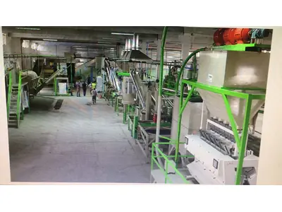 Pet Şişe Geri Dönüşüm Fabrikası Saatlik 1500-3000 Kg Kapasiteli 