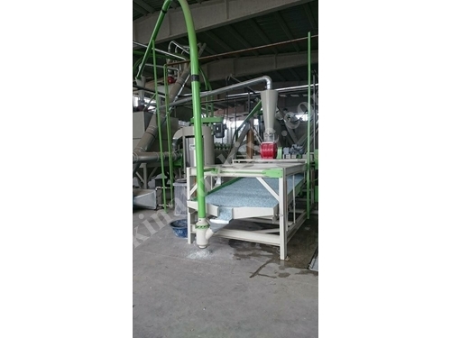 Pet Bottle Recycling Line Hourly Capacity 1500-3000 Kg HKM 801 