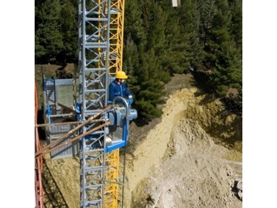 2500 Kg Kapasiteli Dış Cephe İnşaat Yük Asansörü ( Kaldırma Hızı 25-35 D  - 0