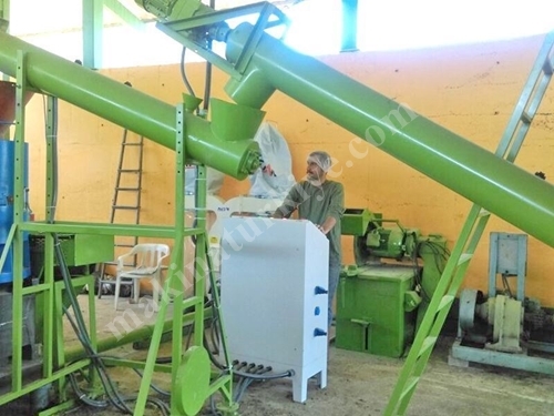 100 Kg/Saat Üretim Kapasiteli Prina Pelet Makinası 