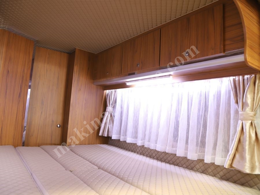 Üç Kişilik Minübüs Karavan - White Pigeon 