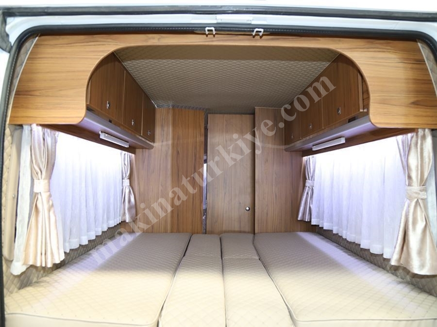 Üç Kişilik Minübüs Karavan - White Pigeon 