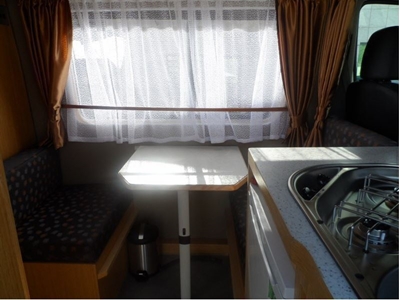 Mercedes Sprinter Campervan - 8
