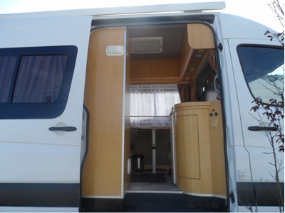 Mercedes Sprinter Campervan - 4