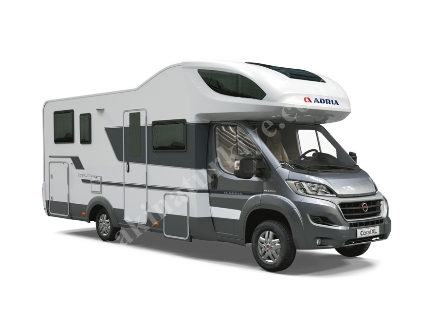 Motokaravan 3 Yatak Kapasiteli (Compact Plus - Sls) - Adria 