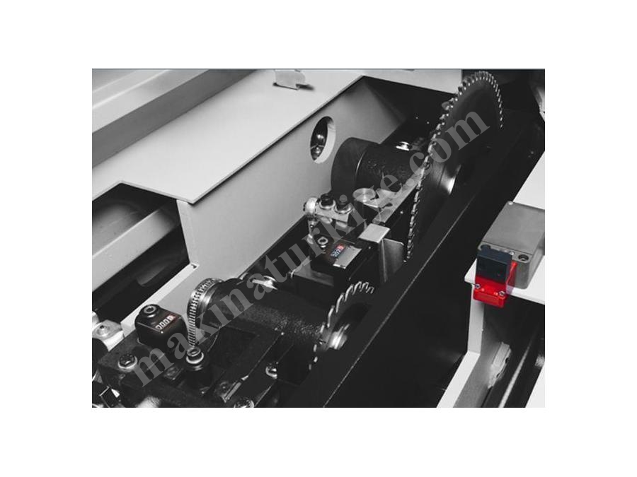 Kappa Automatic Classic (3200 X 3200 Mm) Yatay Panel Ebatlama Makinası 