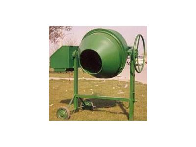 Manuel Briket Makinası - 8 saatte  800-1.000 adet  20 x 40 x 20 briket -80m2 kilit parke - 4