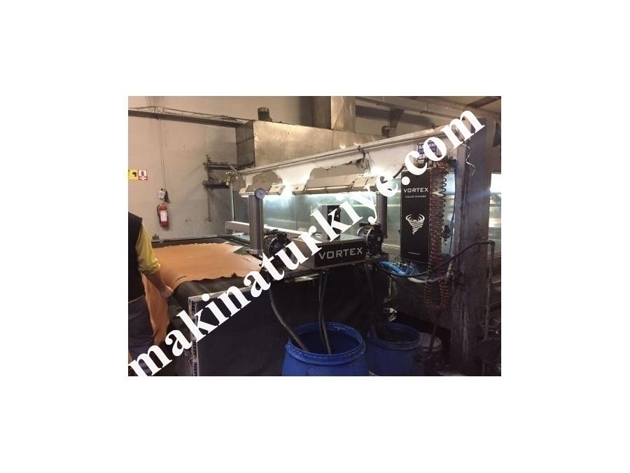 Otomatik Döner Başlıklı Sprey Deri Boyama Makinesi