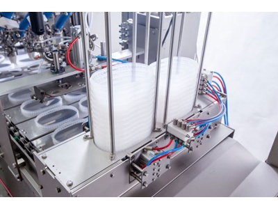 Catta27 6000 Pieces / Hour Linear Case Cone Vianetta Ice Cream Filling Machine - 4