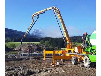 Pompe à béton avec flèche à distance motorisée à moteur diesel de 49-52 m3/heure - Atabey Scp 50.321 - 4