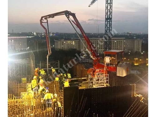 B212 (12+3m) Hidrolik Beton Dağıtıcı