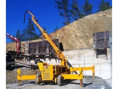 21 Metre Dizel, Benzinli Ve Elektrikli, Mobil Çekicili Beton Dağıtıcı - Atabey Bw 21 - 1
