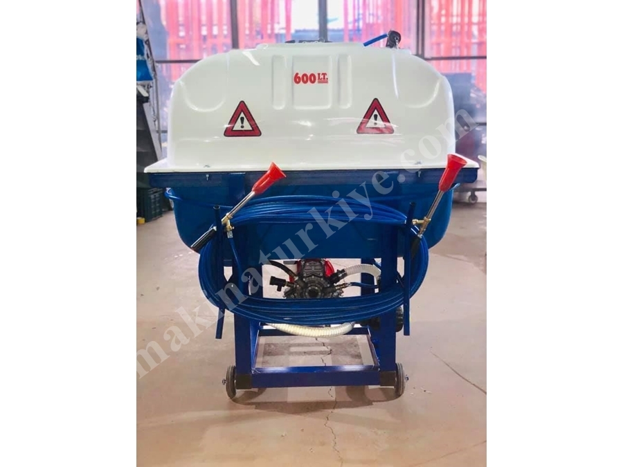 600 Lt İlaçlama Makinası 