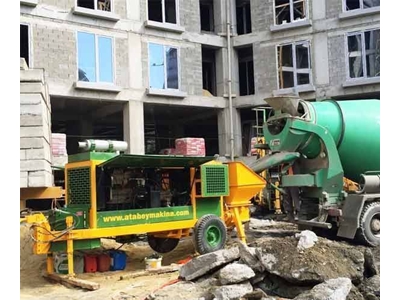 31-33 M3/Hour Capacity Trailer Mounted Concrete Pump - Atabey Cp 40 - 5