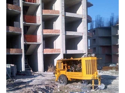 Trailer Mounted Concrete Pump with a Capacity of 80.2 m3/hour - 1