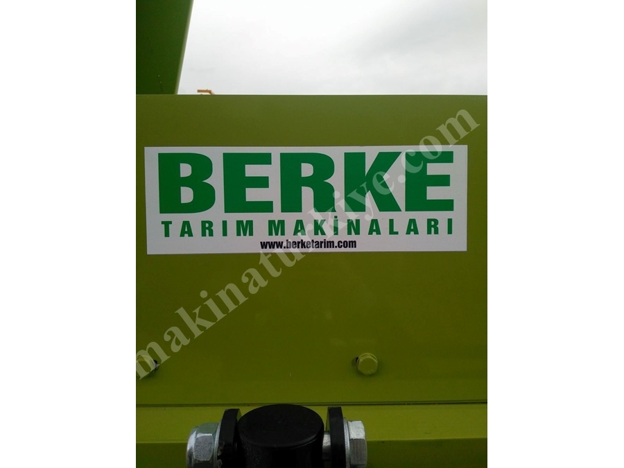 Berke Tarım'dan 2.5 M3 Yem Karma Makinesi 