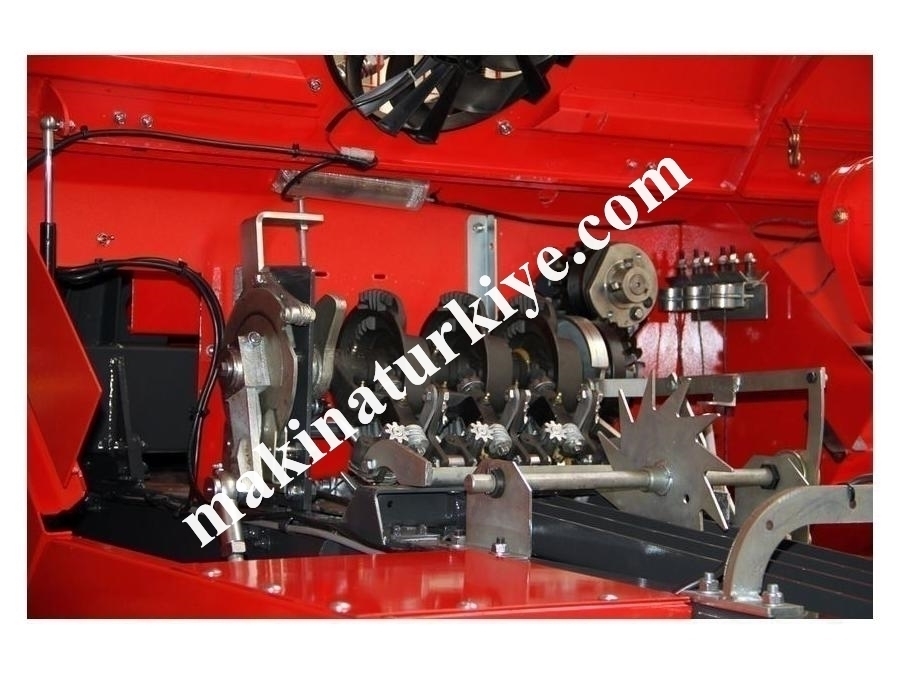 Harmak 3 İpli Haşpaylı Balya Makinesi 