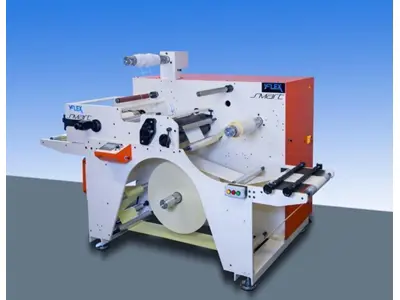 Etikettenschneidemaschine und Qualitätskontrollmaschine