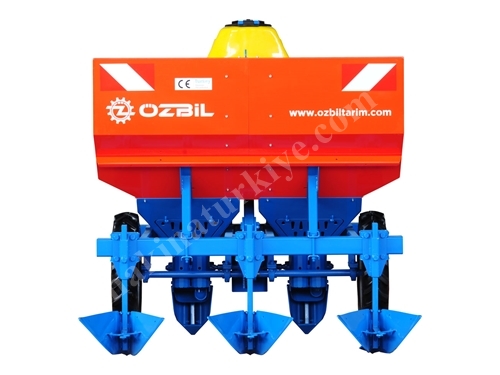 Машина для посадки картофеля с автоматическим распылением - Özbil PD260-2