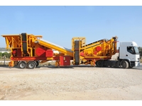 850x3000 mm 2 Room Mobile Crushing and Screening Plant - 1