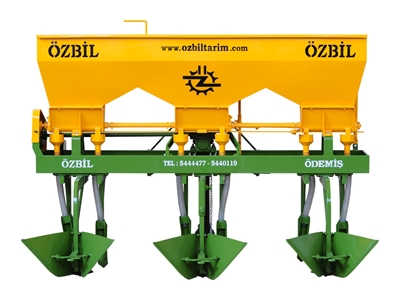 Inter-Row Hoeing Machine Fertilizer Three-Row - Özbil BDC320 - 4