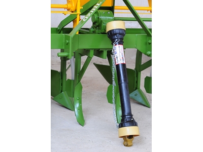 Inter-Row Hoeing Machine Fertilizer Three-Row - Özbil BDC320 - 6