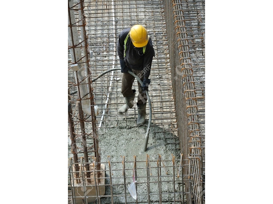 Beton Vibratörü 60 Mm Şişe Çapı - Newton Makine Ev01-60