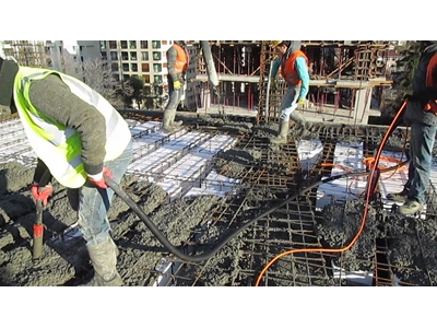 Beton Vibratörü 75 Mm Şişe Çapı - Newton Makine Ev01-75 - 1
