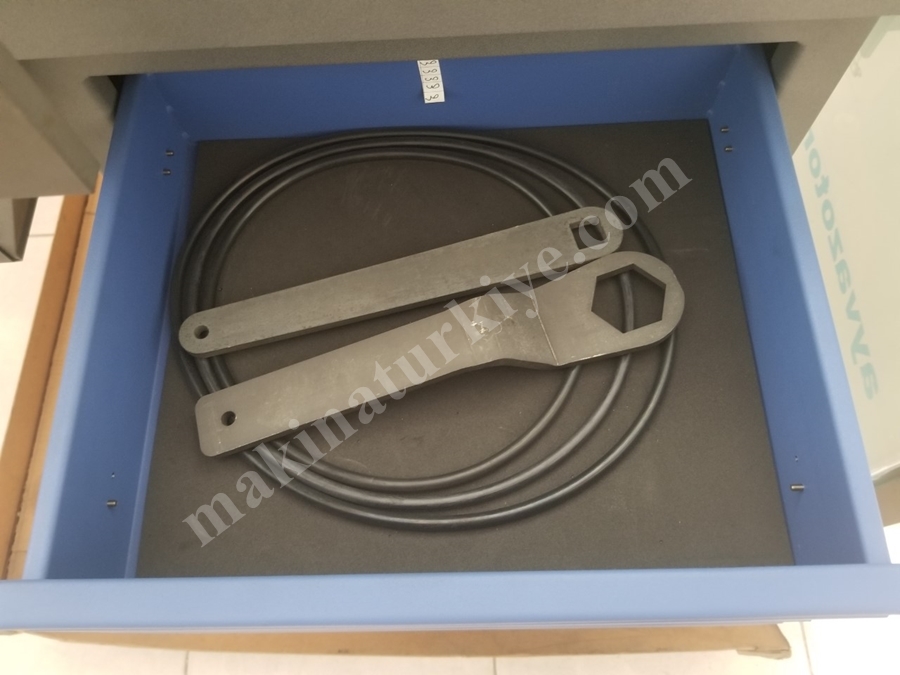 Disk Torna Makinesi - Gns - 9000L 