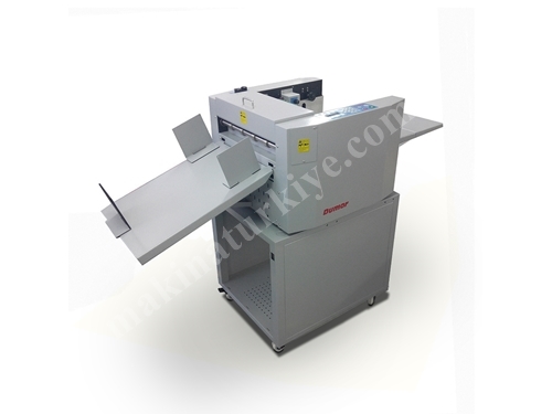 Machine de poinçonnage et de perforation automatique Dekia 335B Multi Air (33 x 48 cm) avec alimentation automatique