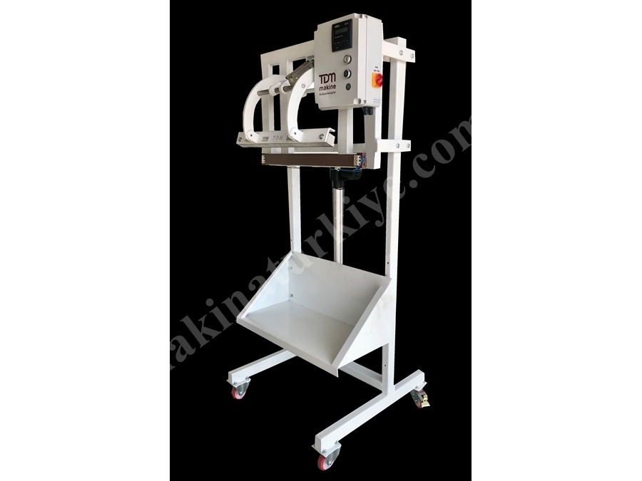 Machine d'assemblage de sacs