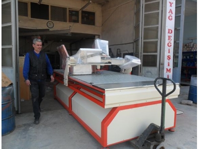1500 X 3000 Reklamcı Cnc Router 3 Boyutlu İşleme  - 3