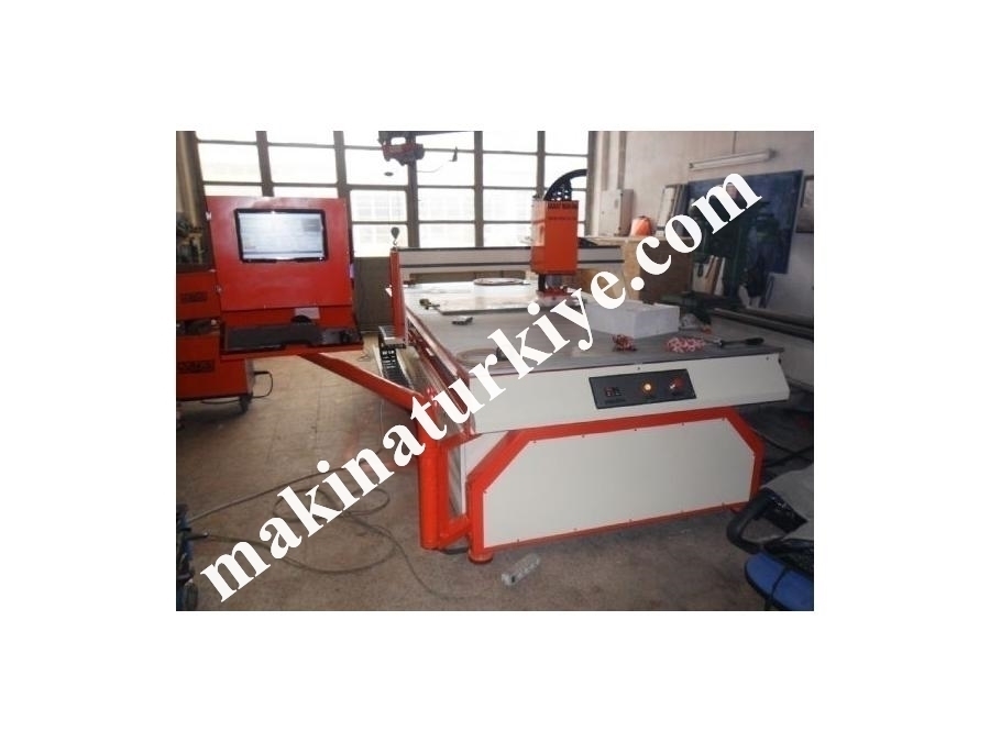 1500 X 3000 Reklamcı Cnc Router 3 Boyutlu İşleme 