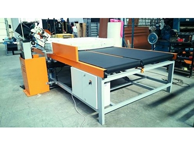 25 Pieces/Hour Automatic Mattress Edge Closing Machine - 1