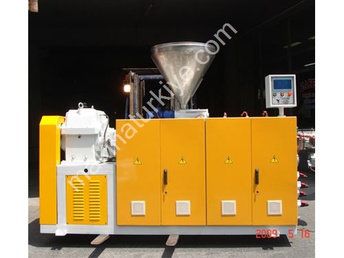 150 Kg/Saat Paralel Çift Burgu Profil Ekstruder Makinası 