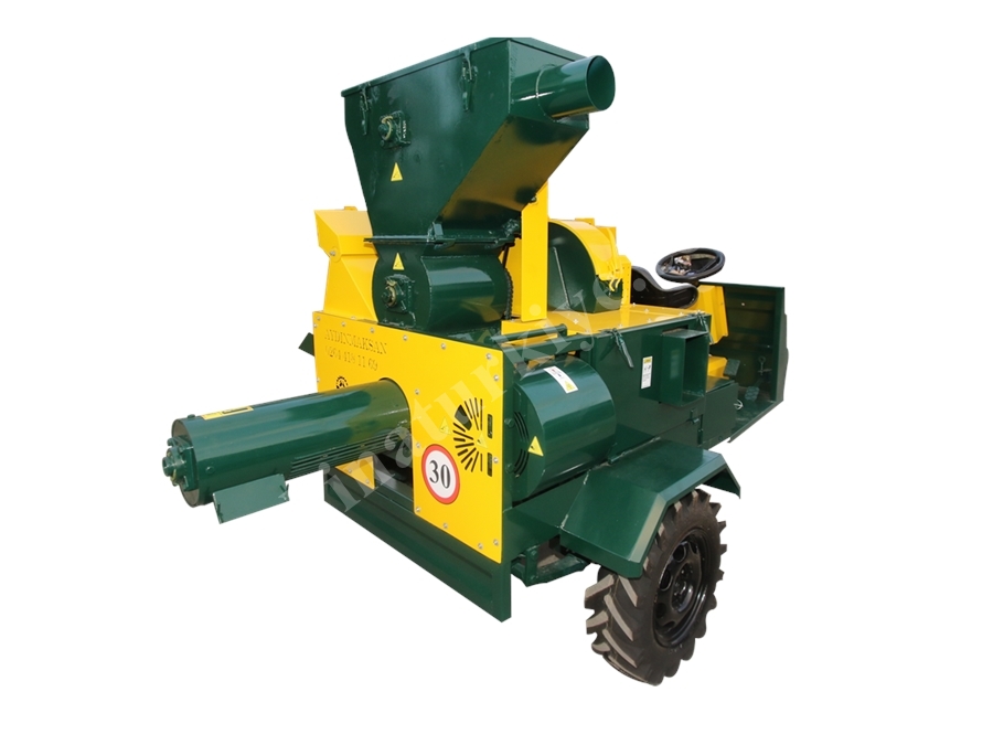 Pat Pat Arkası Fındık Toplama Makinası 2000 Kg (Günlük) - Aydınmaksan Ftm-012 