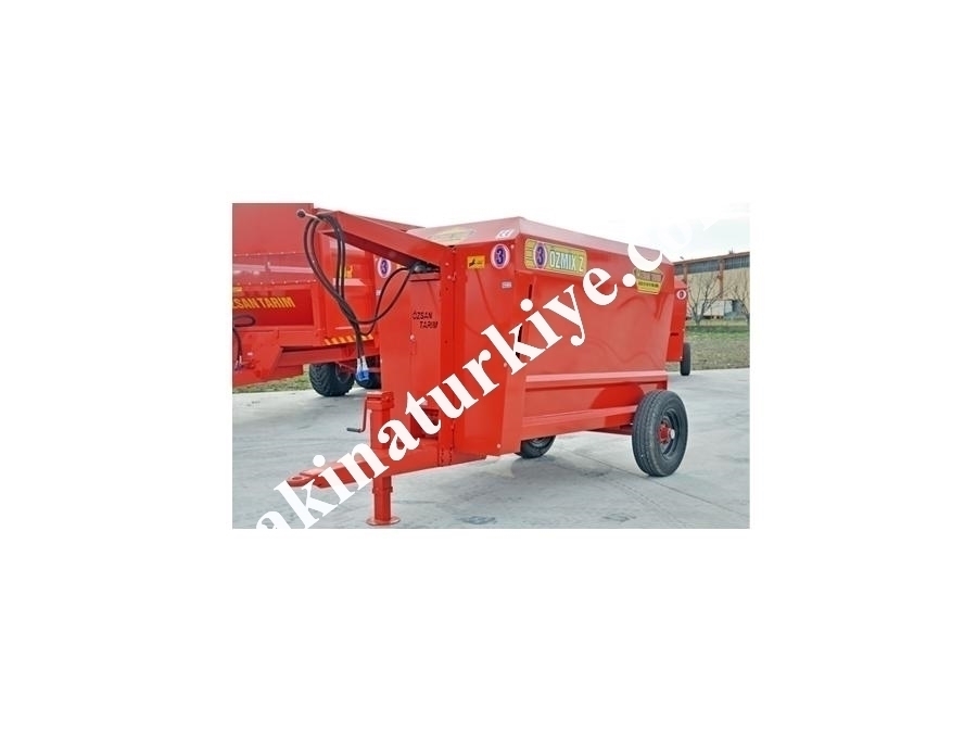5 M³	Mini Yem Karma Makinası - Özsan Z5 
