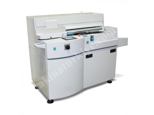 Digibook 200 PUR (PUR Adhesive) Cover Attachment Machine