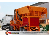 120-180 Ton / Hour Mobile Secondary Impact Crushing Plant - 1