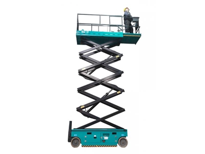 300 Kg Akülü Makaslı Platform - 1