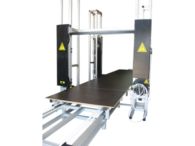 Machine de découpe de polyuréthane à double colonne haute vitesse - 1