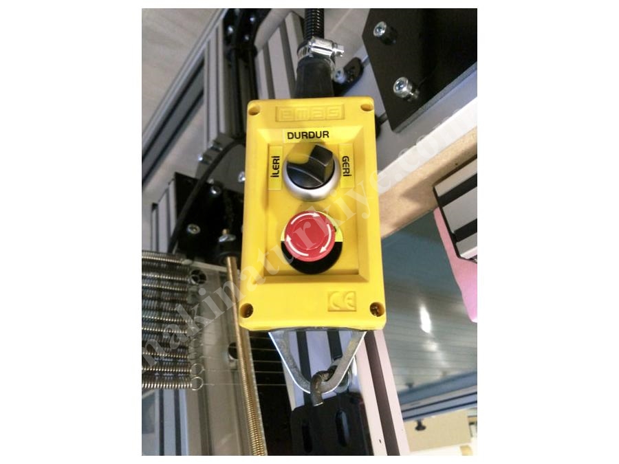 Machine de découpe de XPS et de mousse