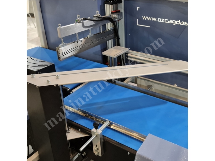 CS-F Sürekli Kesim Otomatik Shrink Ambalaj Makinesi