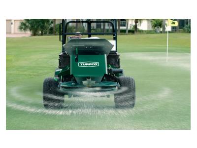 Topdresser Çim Kamyonetine Monteli 2.5-12 M Çim Üstü Kum Serme Makinası - 2