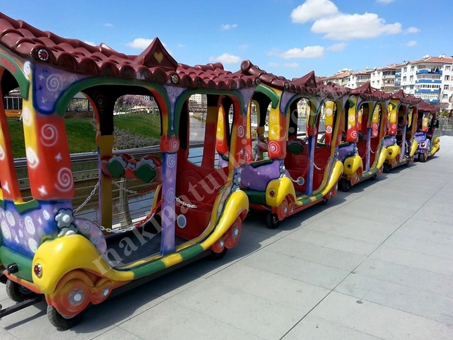 Renkli Gezi Treni - Masal / Tale 