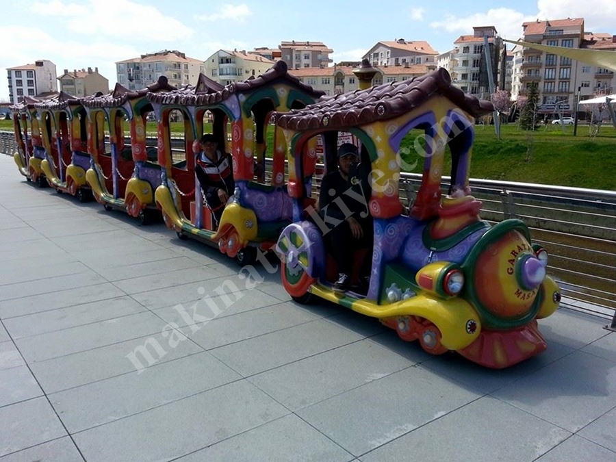 Renkli Gezi Treni - Masal / Tale 