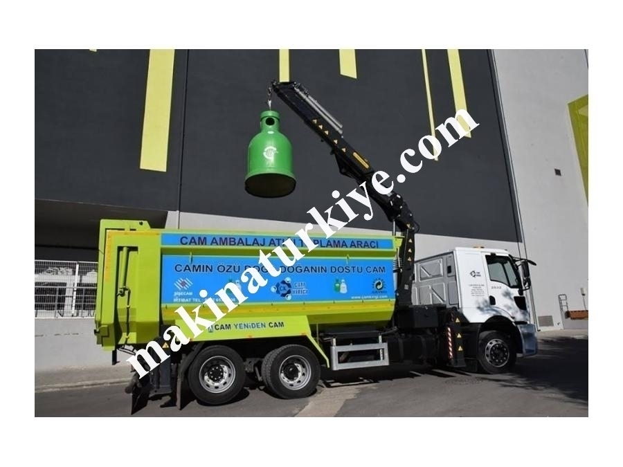 Araç Üstü Katlanır Mobil Vinç 8 Ton - Mikron Hidrolik