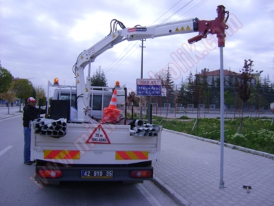 Levha Direği Çakma Vinci 1 Ton - 0