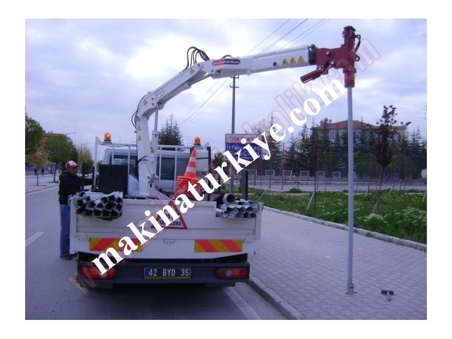 Levha Direği Çakma Vinci 1 Ton